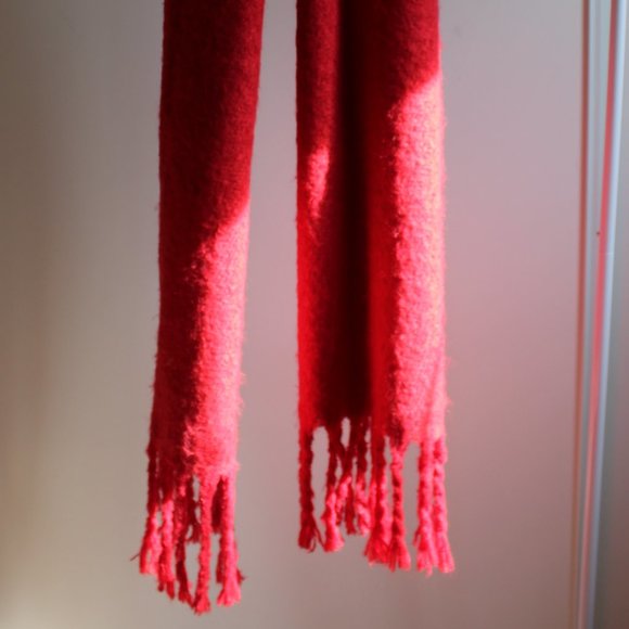 Giant Red Abercrombie Scarf ** 3 for $20 ** - Picture 3 of 3